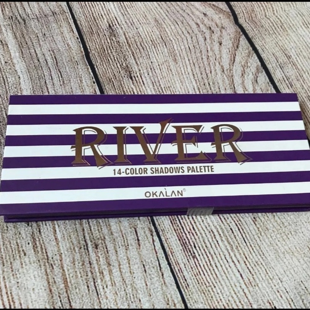 River New Makeup Palette * Okalan